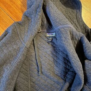 Patagonia Dark Gray Quilted Hoodie